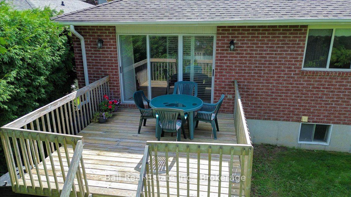 Photo 38 of 20 Lakeview Drive, Scugog, Port Perry — HOMEH