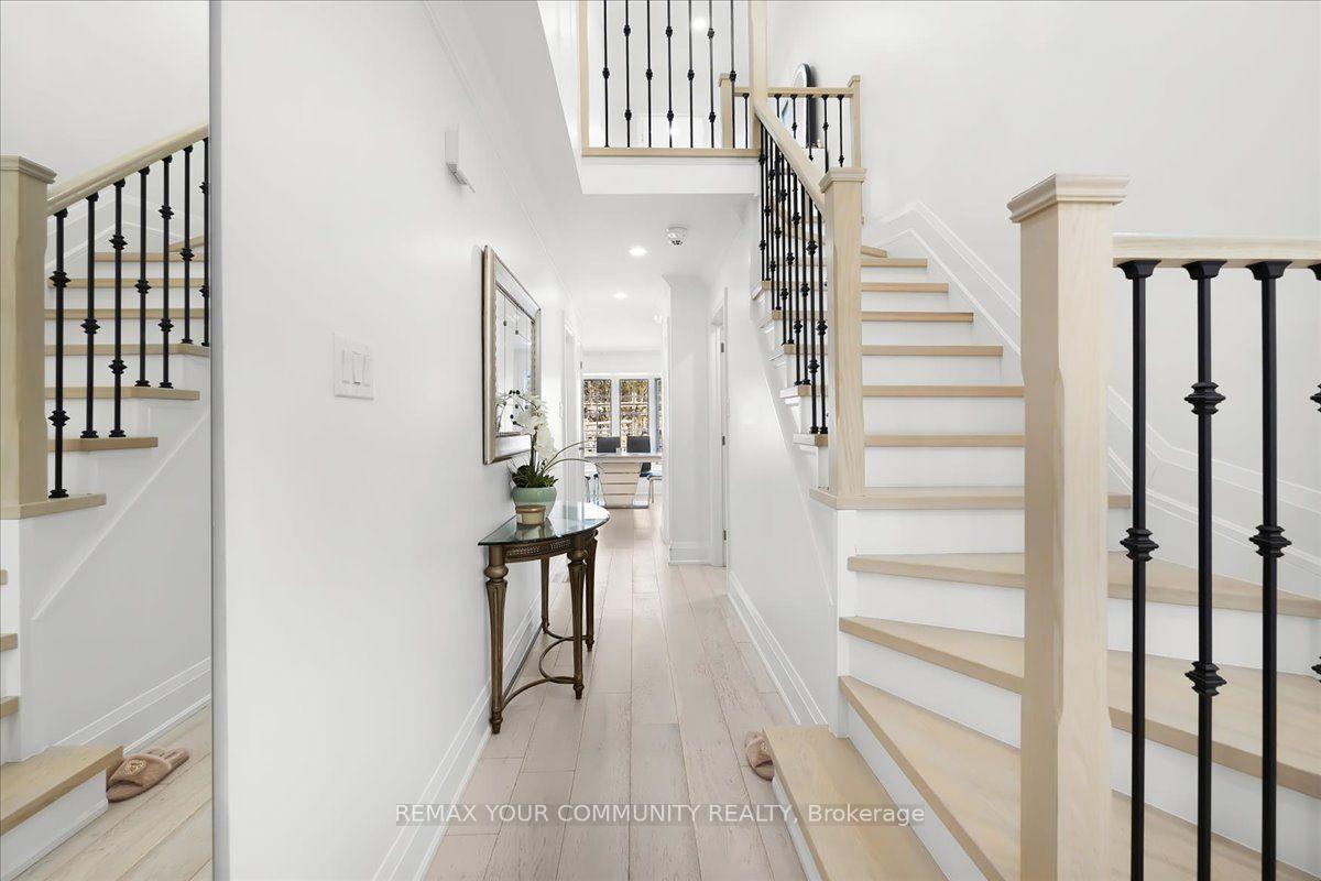 Photo 5 of 2491 Parmeer Drive, Mississauga, Erindale — HOMEH