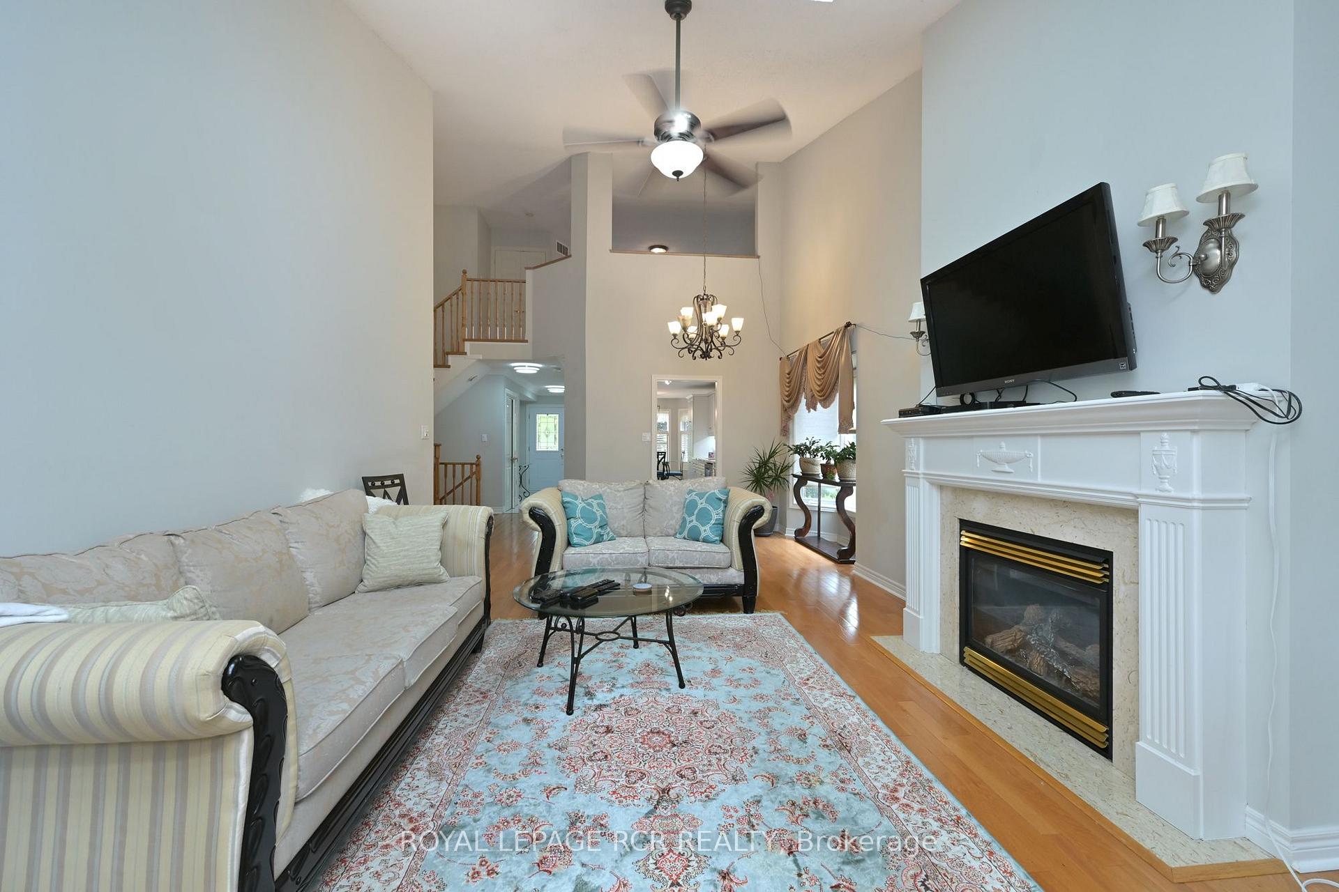 Photo 11 of 52 Bella Vista Trail, New Tecumseth, Alliston — HOMEH