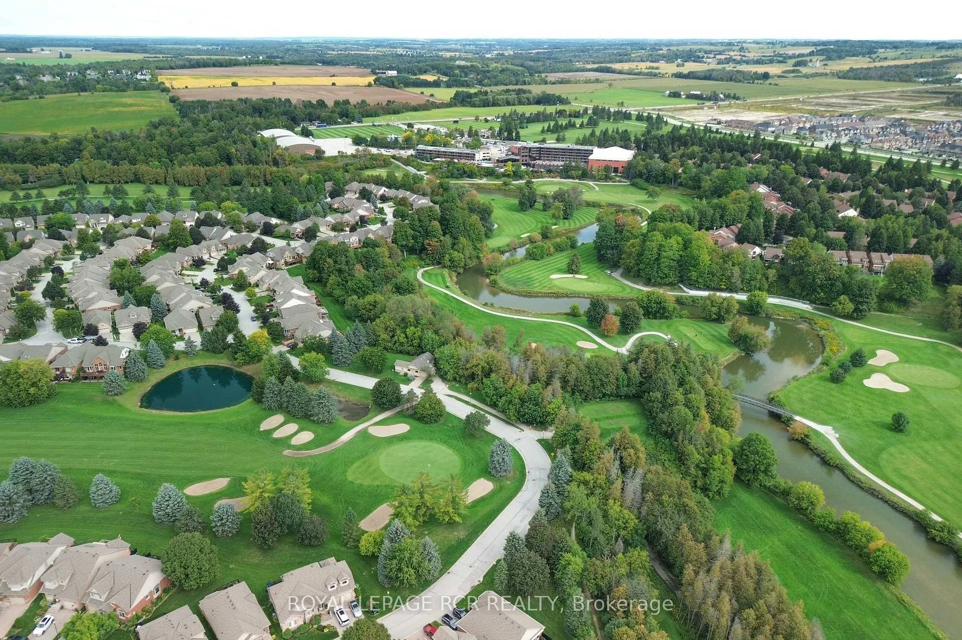 Photo 43 of 52 Bella Vista Trail, New Tecumseth, Alliston — HOMEH