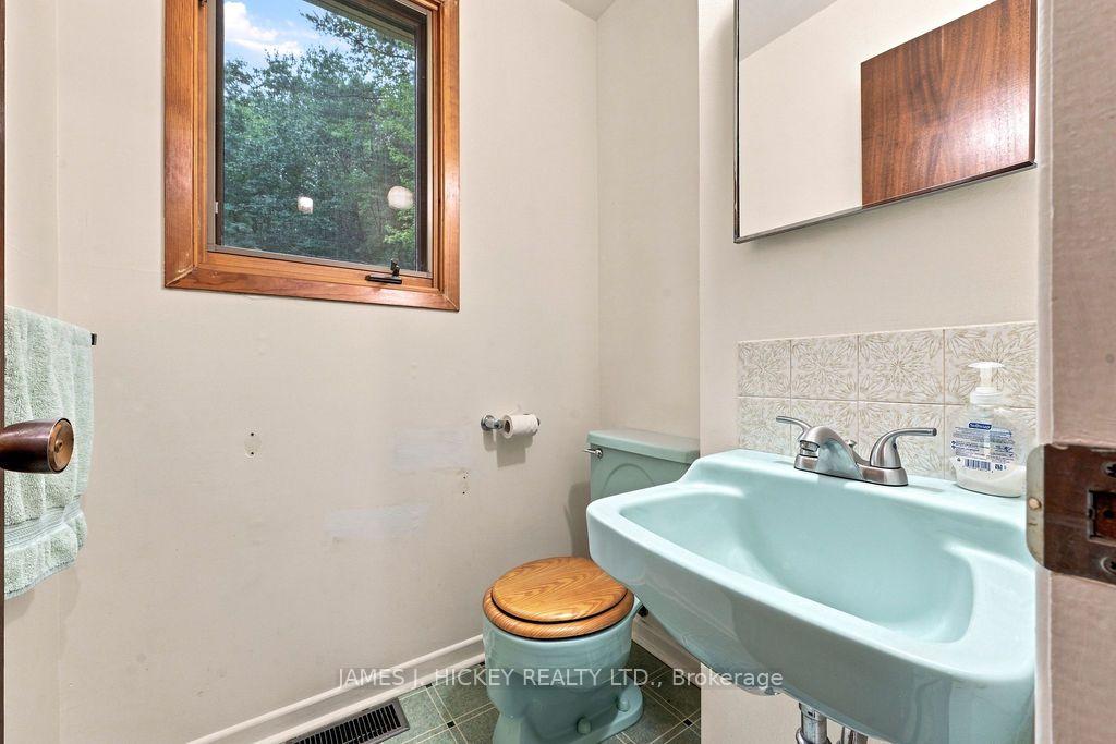 Photo 16 of 246 Thomas Street, Deep River, Deep River — HOMEH