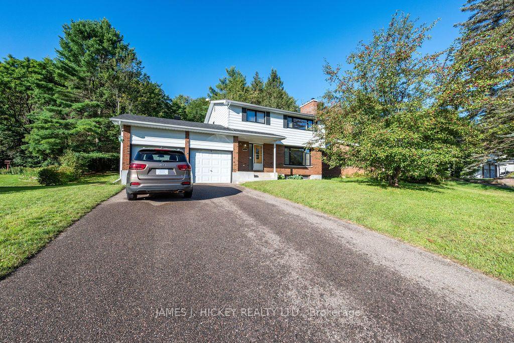 Photo 50 of 246 Thomas Street, Deep River, Deep River — HOMEH