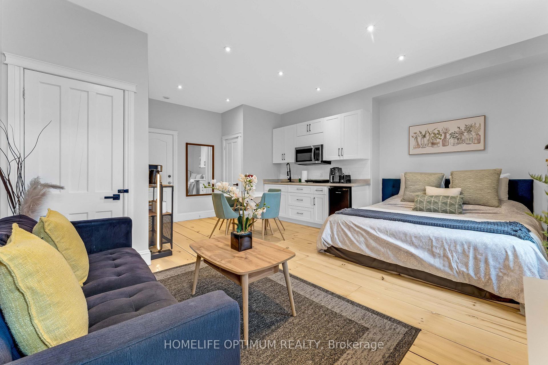 Photo 8 of 78 Ferrie Street W, Hamilton, North End — HOMEH
