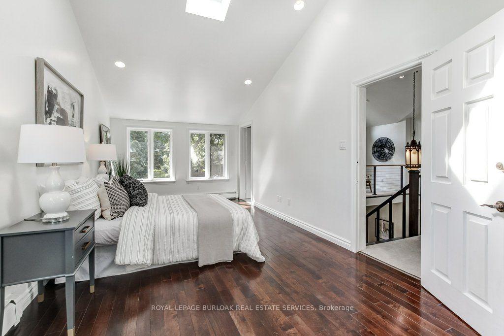 Photo 21 of 131 Parkview Avenue, Hamilton, Pleasant View — HOMEH