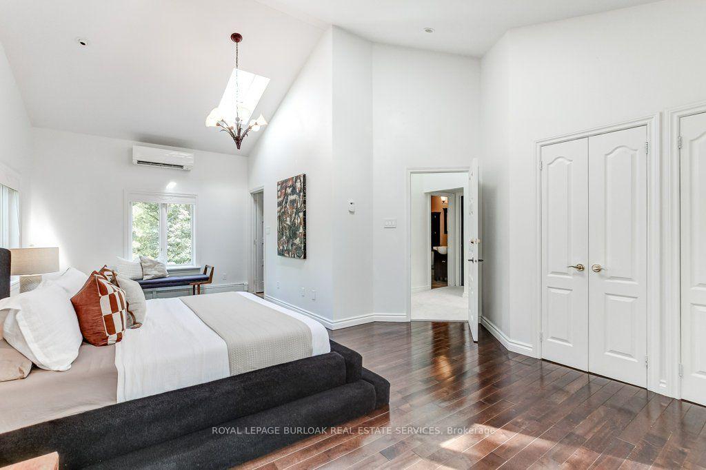 Photo 23 of 131 Parkview Avenue, Hamilton, Pleasant View — HOMEH