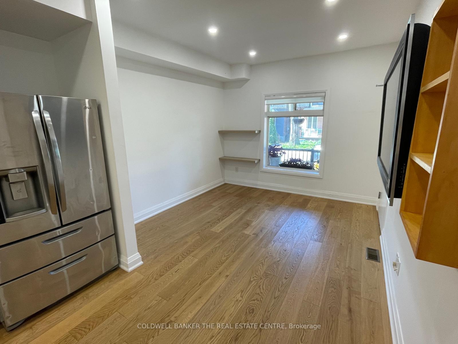 Photo 4 of Unit Main Floor Unit, 351 Clinton Street, Toronto, Palmerston-Little Italy — HOMEH
