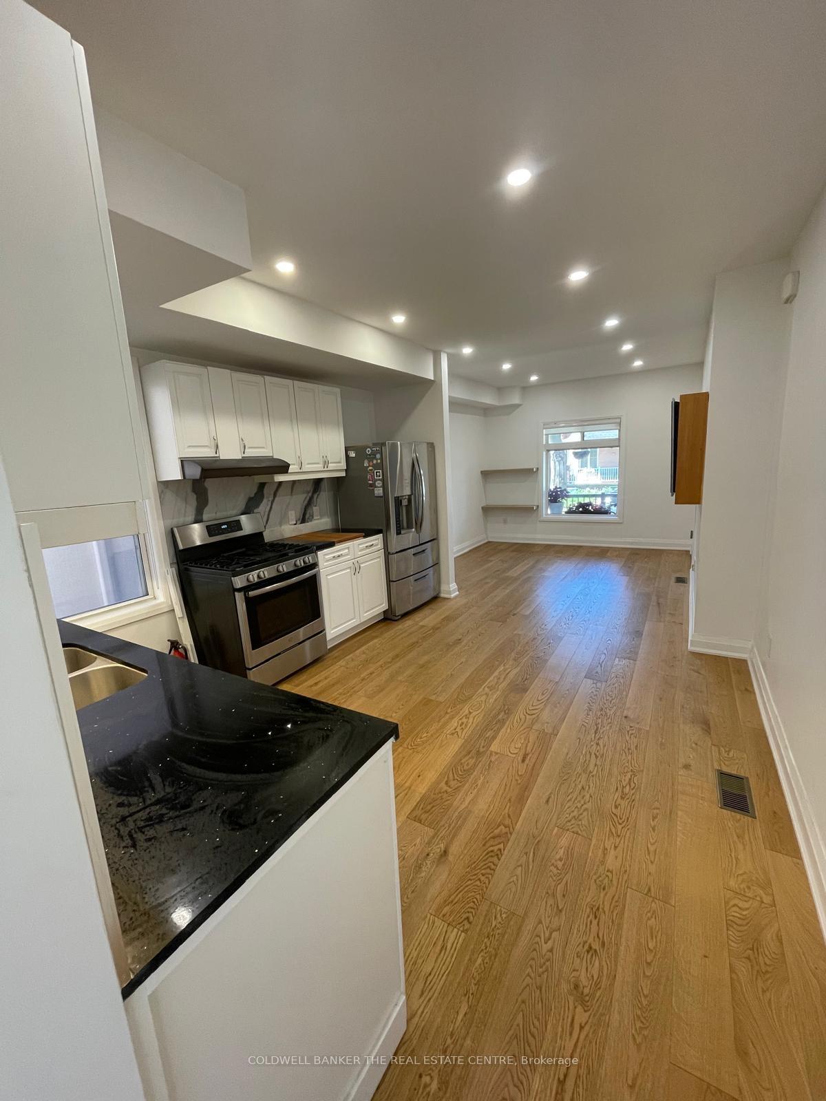 Photo 6 of Unit Main Floor Unit, 351 Clinton Street, Toronto, Palmerston-Little Italy — HOMEH