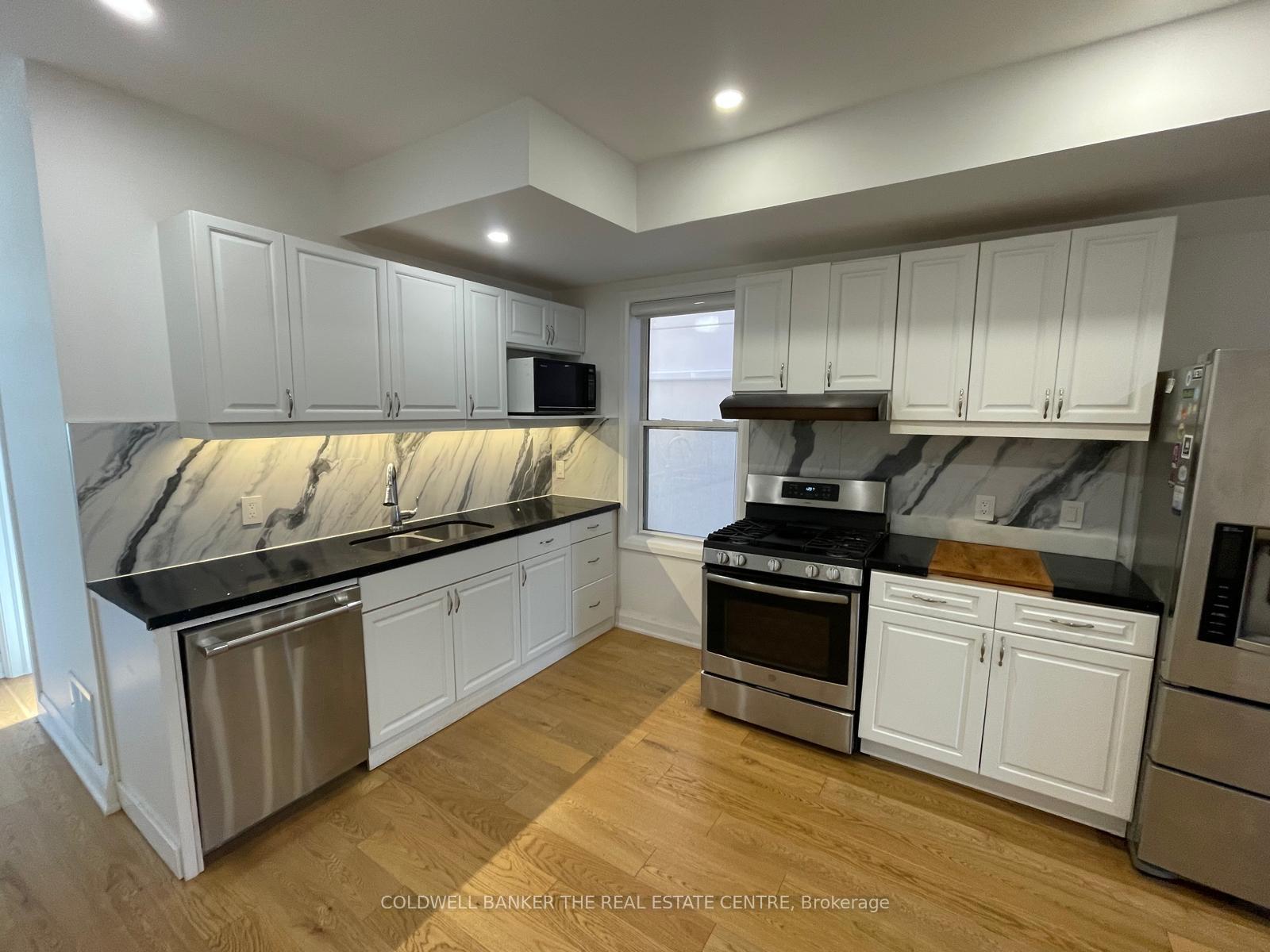 Photo 9 of Unit Main Floor Unit, 351 Clinton Street, Toronto, Palmerston-Little Italy — HOMEH