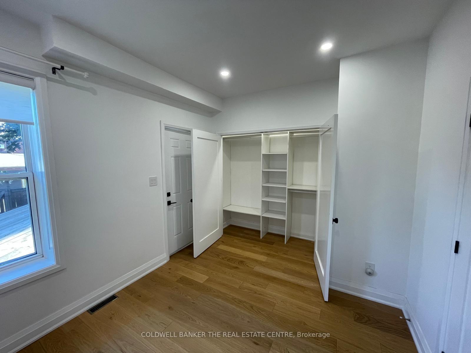 Photo 12 of Unit Main Floor Unit, 351 Clinton Street, Toronto, Palmerston-Little Italy — HOMEH