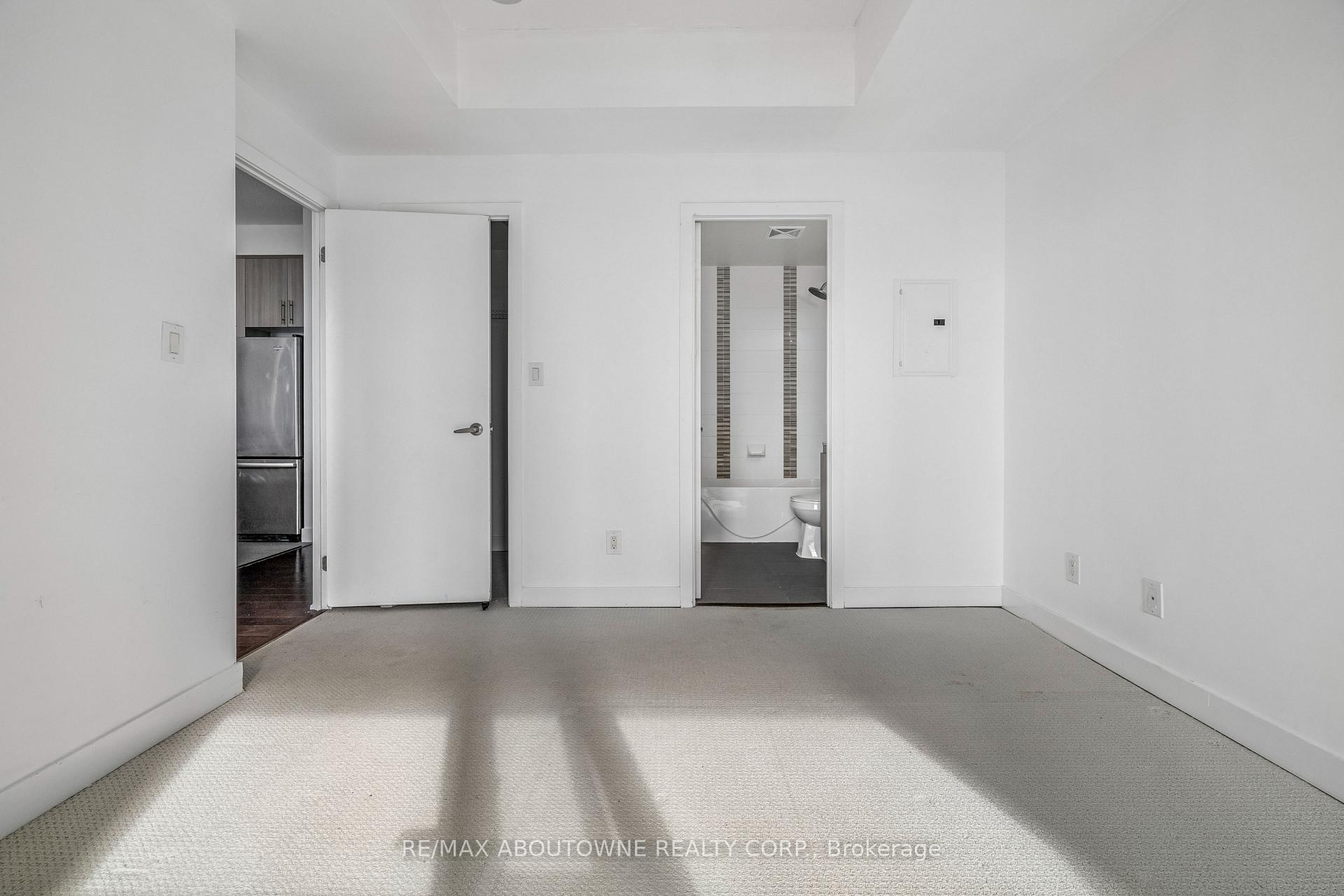 Photo 22 of Unit 1103, 4099 Brickstone Mews, Mississauga, City Centre — HOMEH