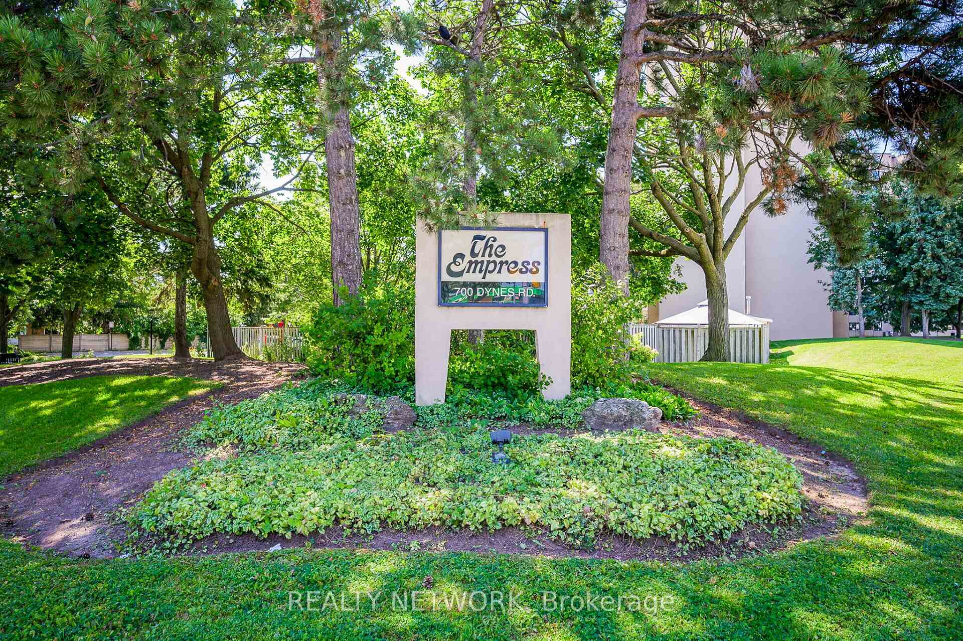 Photo of Unit 1210, 700 Dynes Road