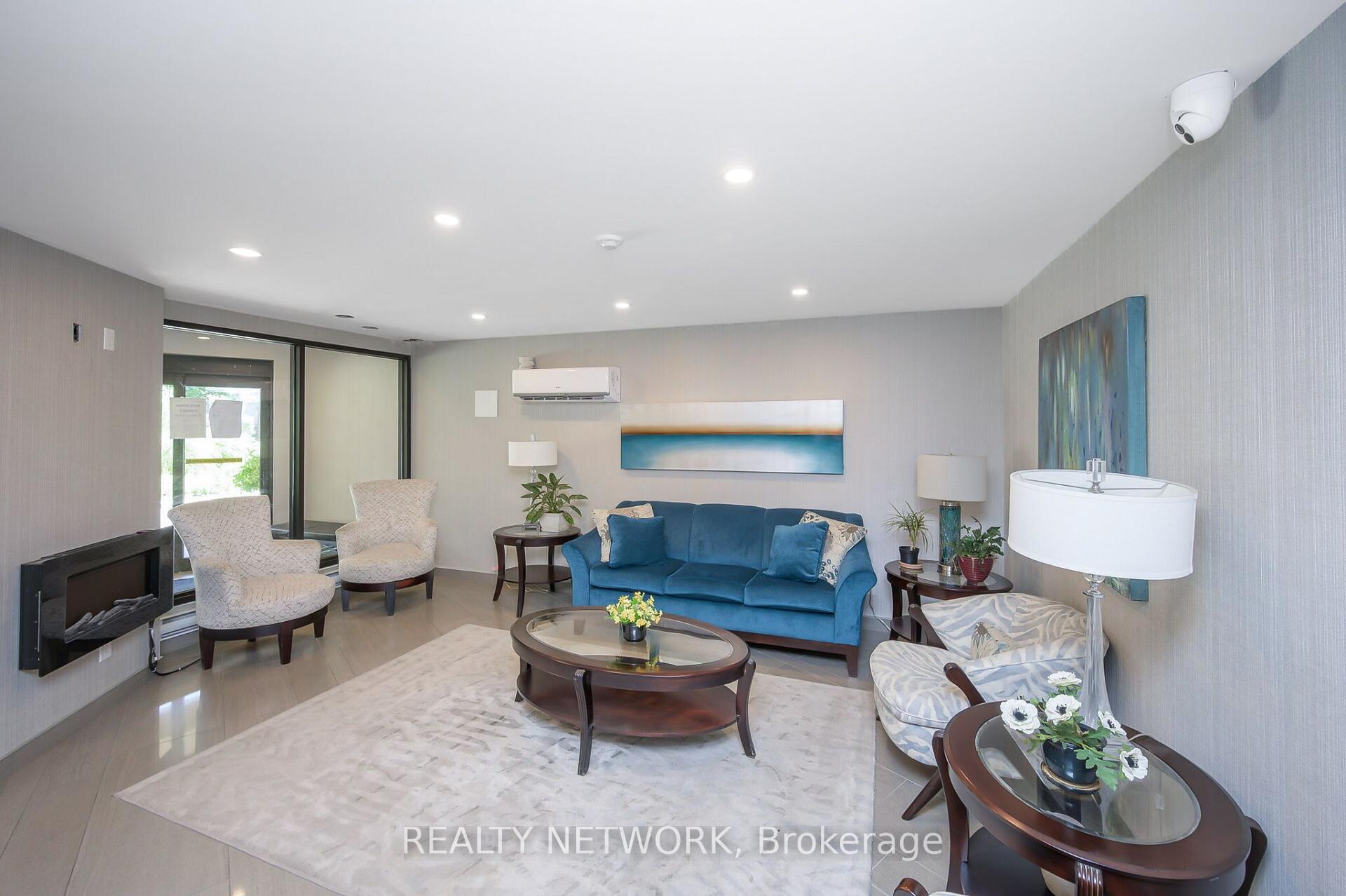 Photo 8 of Unit 1210, 700 Dynes Road, Burlington, Roseland — HOMEH