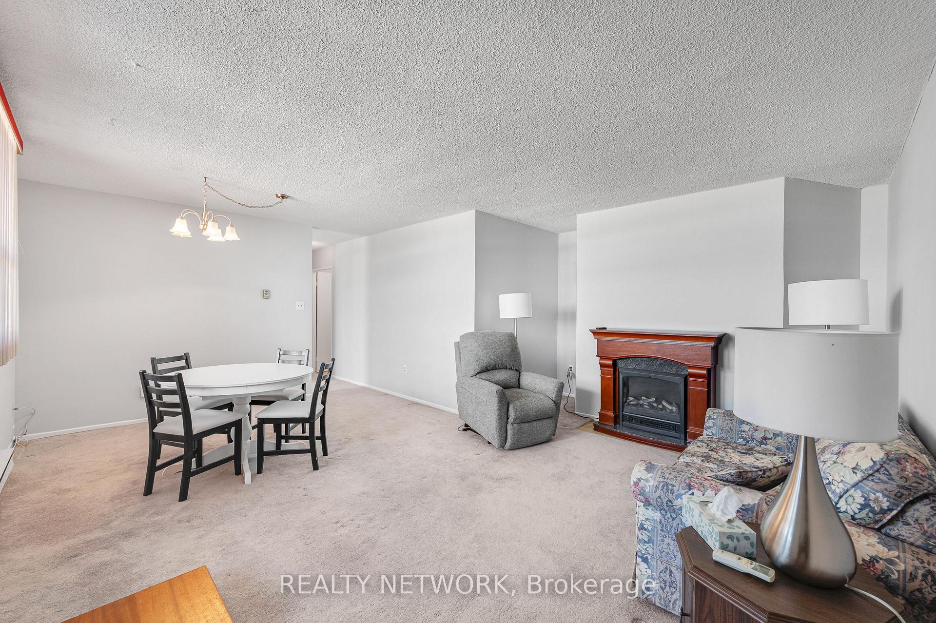 Photo 18 of Unit 1210, 700 Dynes Road, Burlington, Roseland — HOMEH