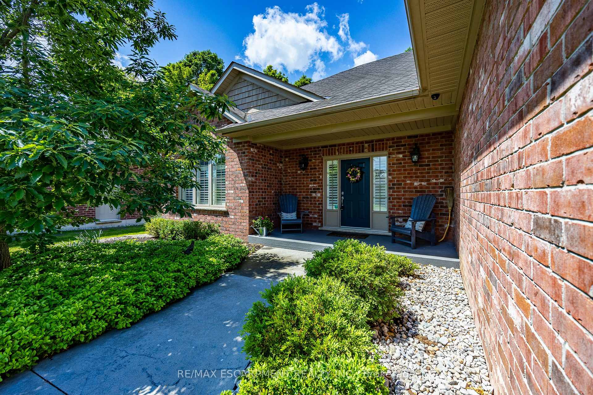 Photo 3 of 122 Don Jon Boulevard, Norfolk, Port Dover — HOMEH