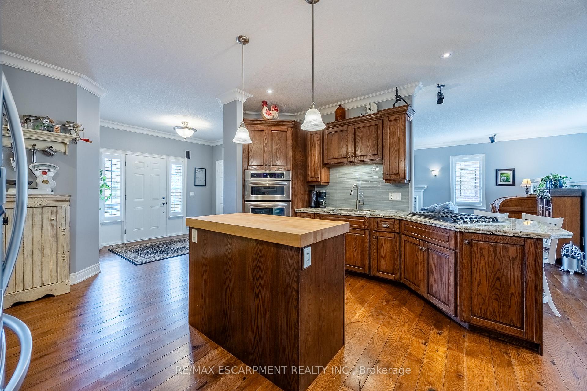 Photo 8 of 122 Don Jon Boulevard, Norfolk, Port Dover — HOMEH