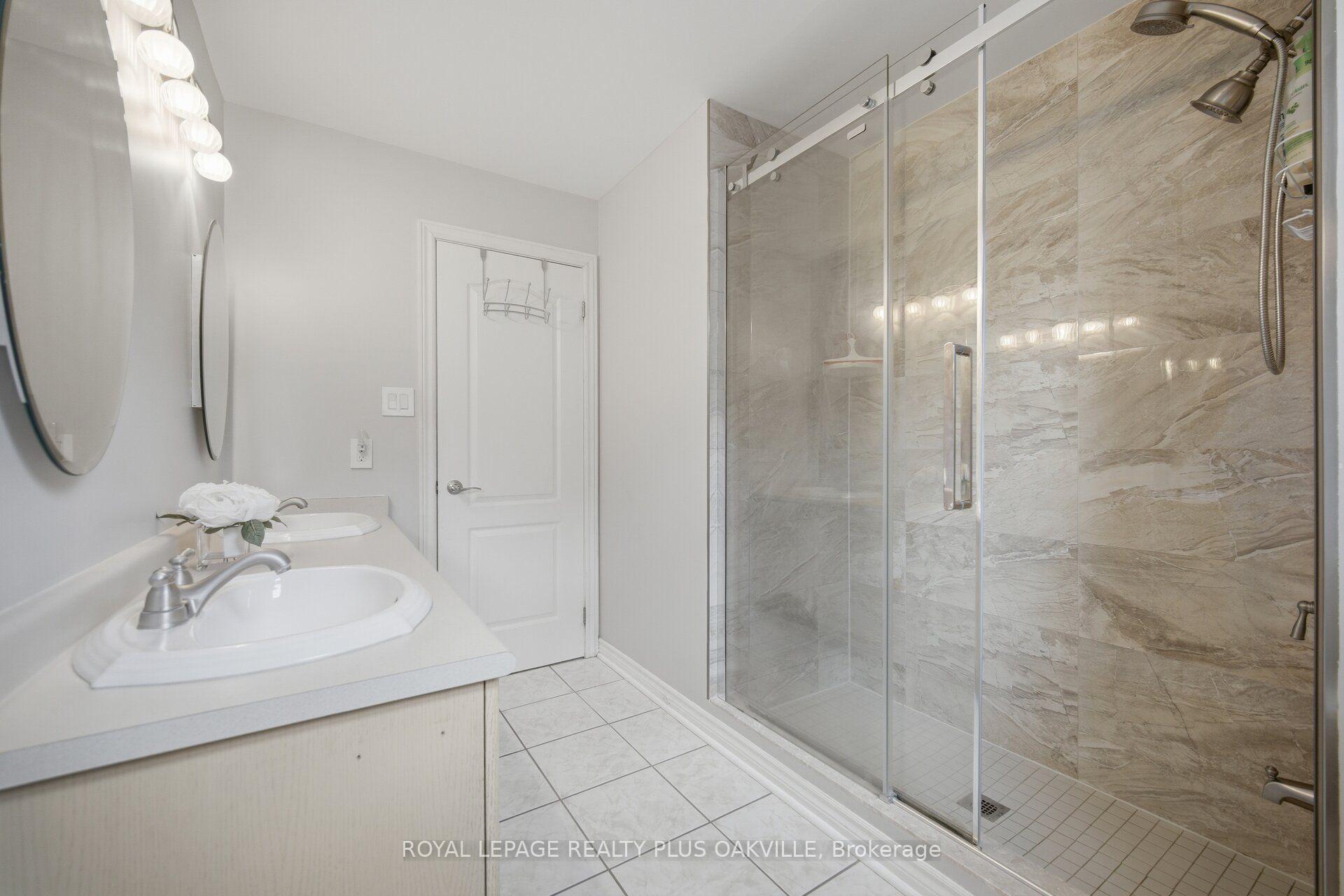 Photo 40 of 5431 Quartermain Crescent, Mississauga, Central Erin Mills — HOMEH