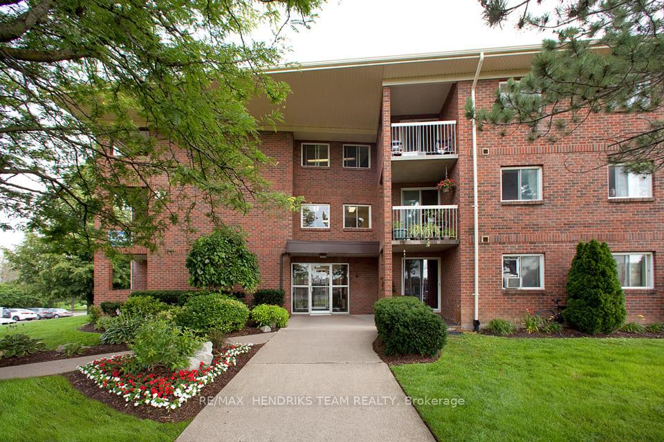 Photo 1 of Unit 304, 100 Woodrow Street, St. Catharines, Secord Woods — HOMEH