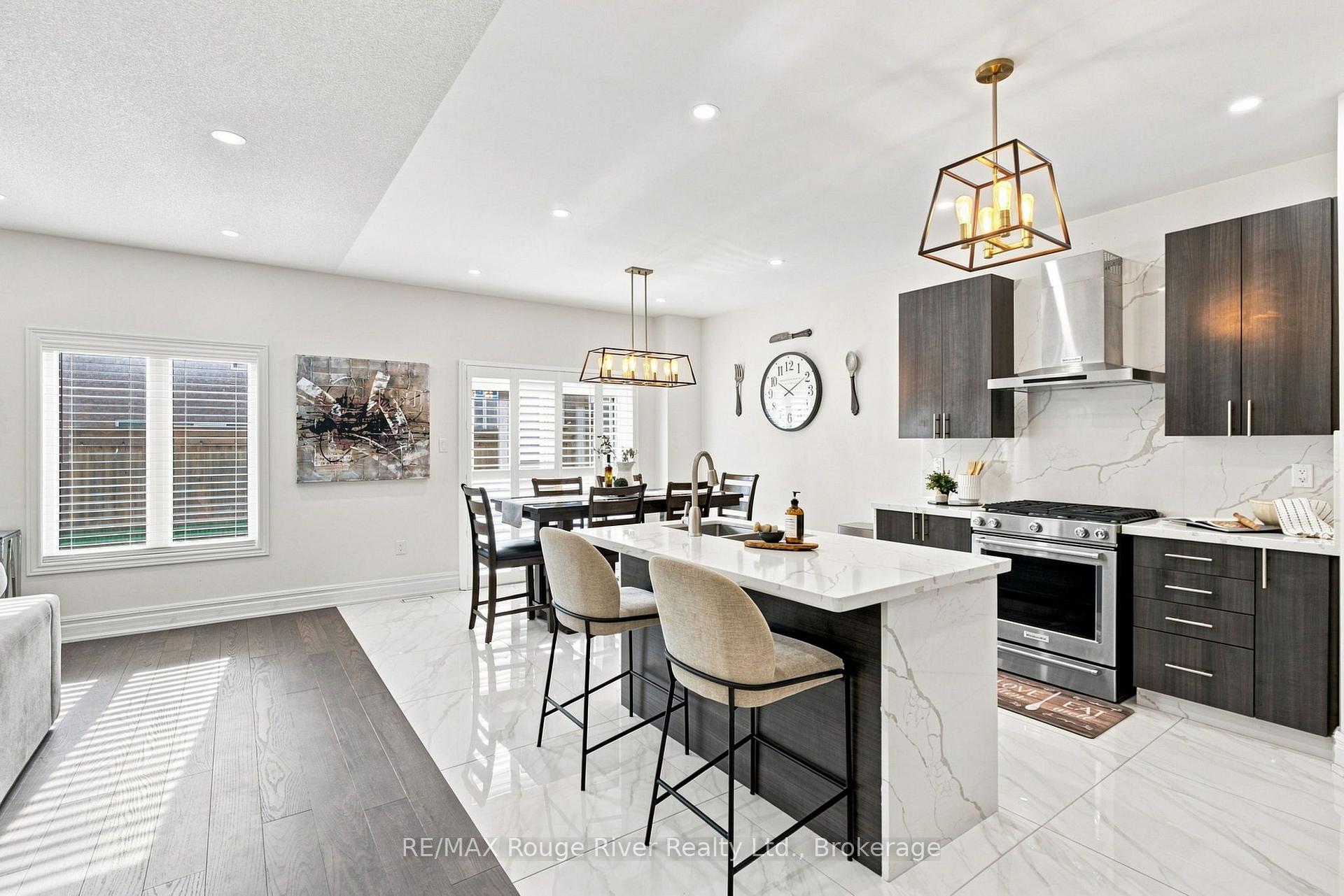 Photo 10 of 1808 Douglas Langtree Drive, Oshawa, Taunton — HOMEH