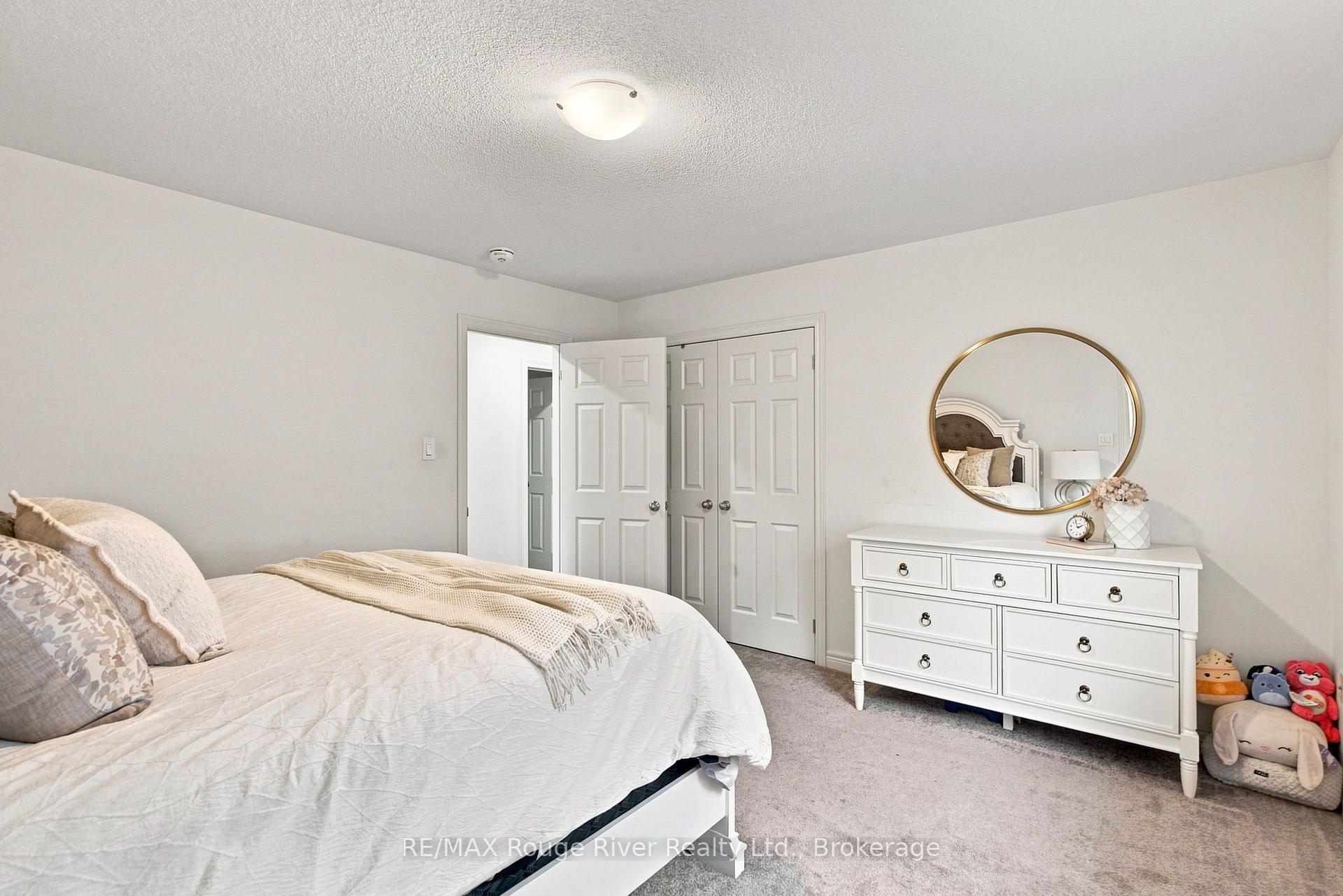 Photo 38 of 1808 Douglas Langtree Drive, Oshawa, Taunton — HOMEH