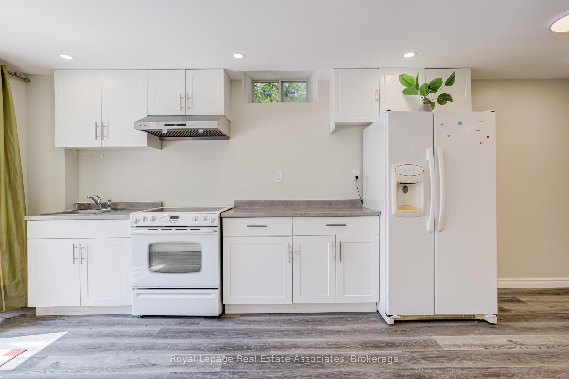 Photo 26 of 5453 Middleport Crescent, Mississauga, Hurontario — HOMEH