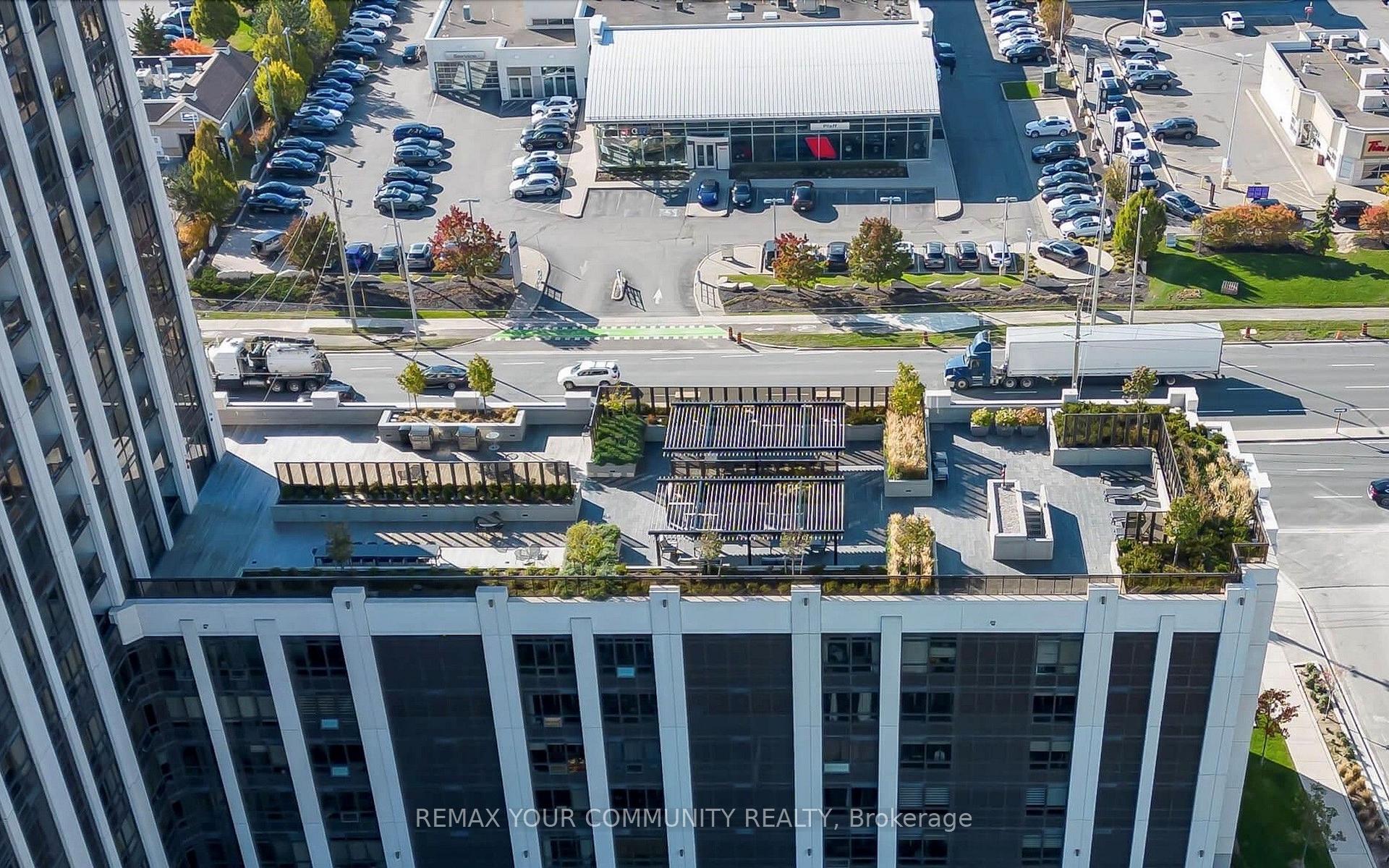 Photo 2 of Unit 406, 9075 Jane Street, Vaughan, Concord — HOMEH
