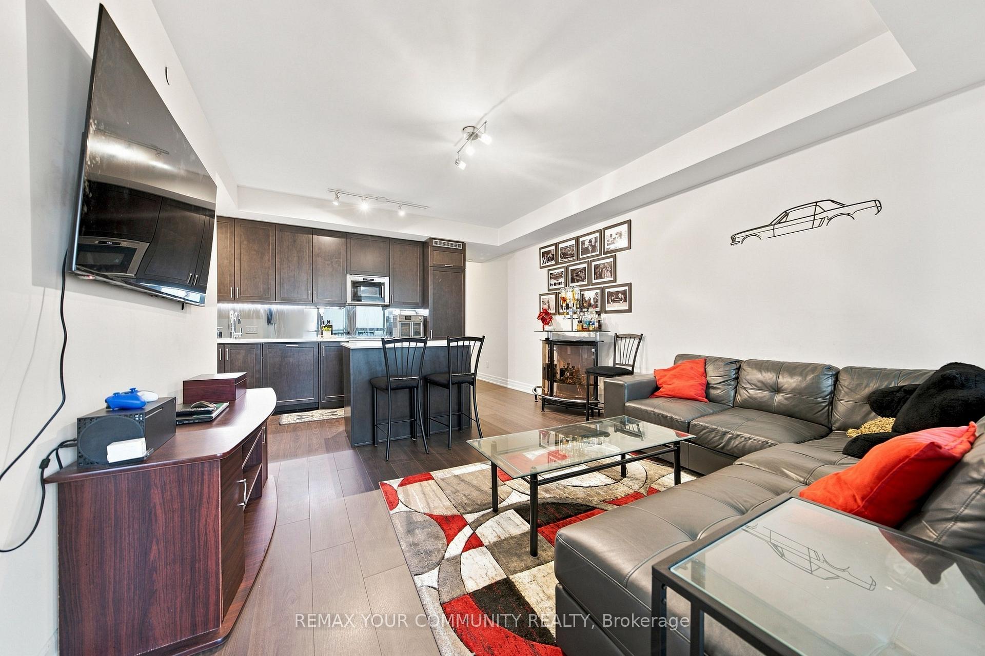 Photo 15 of Unit 406, 9075 Jane Street, Vaughan, Concord — HOMEH