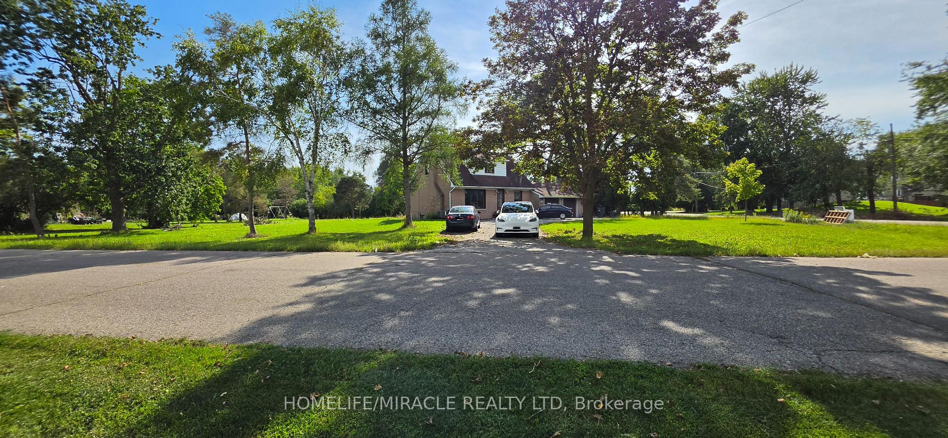 Photo 1 of 23 Marysfield Drive, Brampton, Toronto Gore Rural Estate — HOMEH