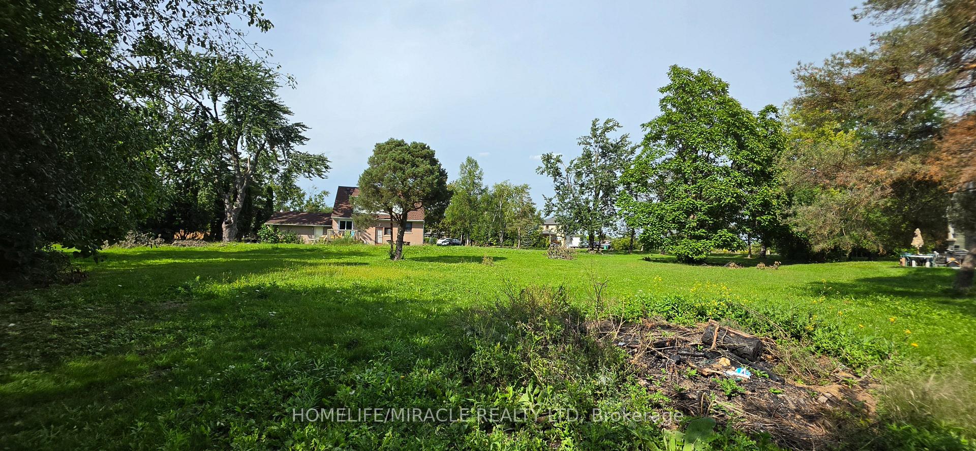 Photo 21 of 23 Marysfield Drive, Brampton, Toronto Gore Rural Estate — HOMEH
