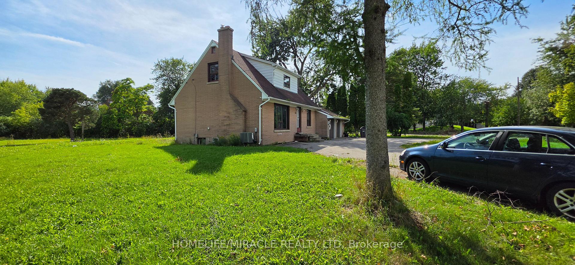 Photo 22 of 23 Marysfield Drive, Brampton, Toronto Gore Rural Estate — HOMEH
