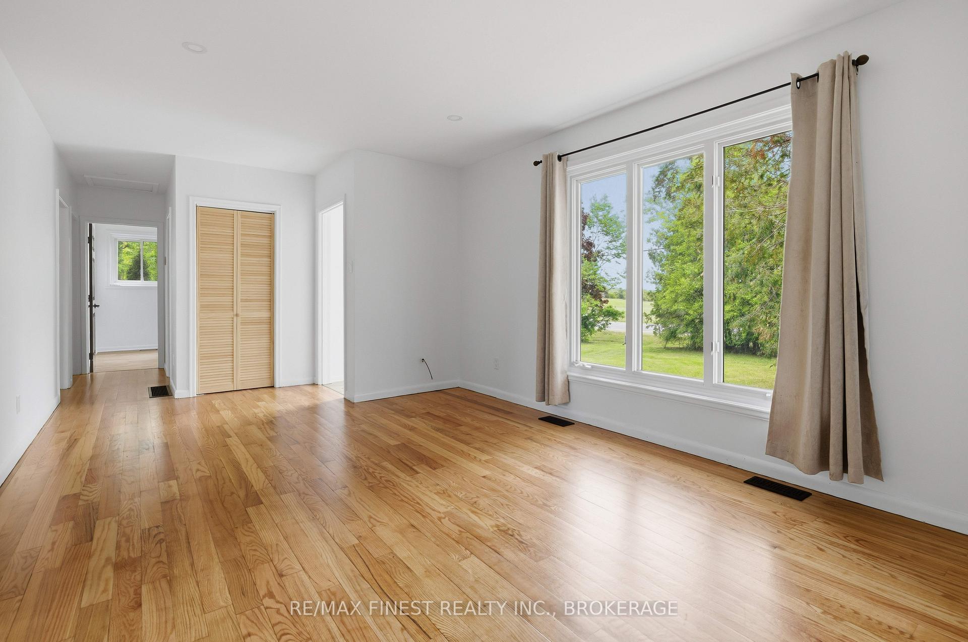 Photo 5 of 1604 Joyceville Road, Kingston, Kingston East (Incl CFB Kingston) — HOMEH