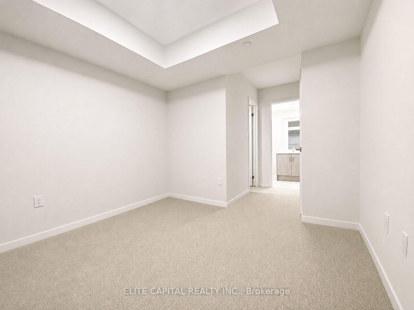 Photo 8 of Unit TH 351, 100 Honeycrisp Crescent, Vaughan, Vaughan Corporate Centre — HOMEH