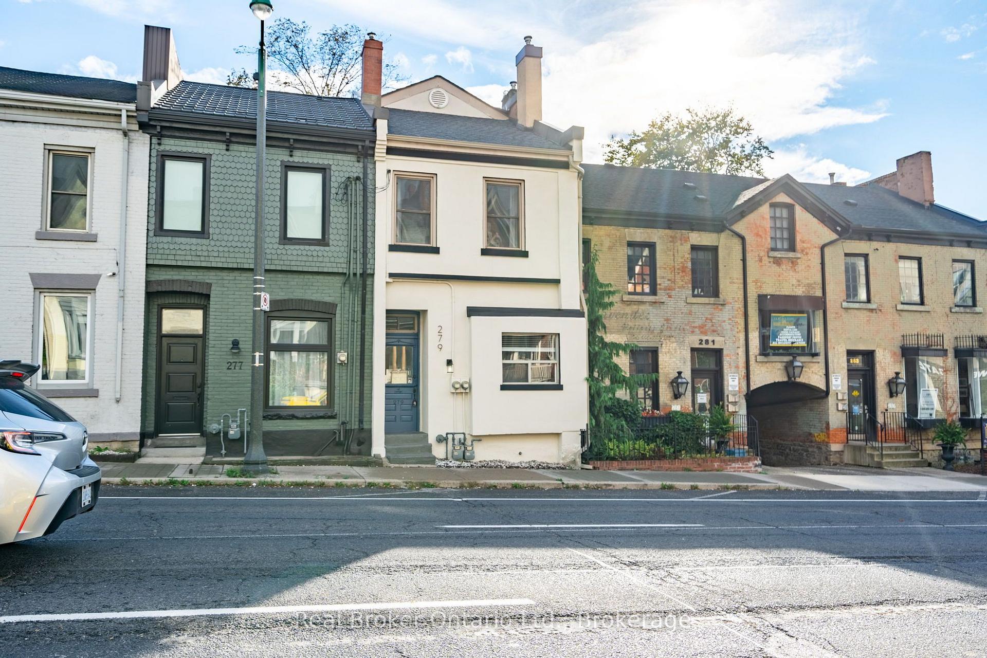 Photo 2 of Unit 2, 279 Main Street W, Hamilton, Kirkendall — HOMEH