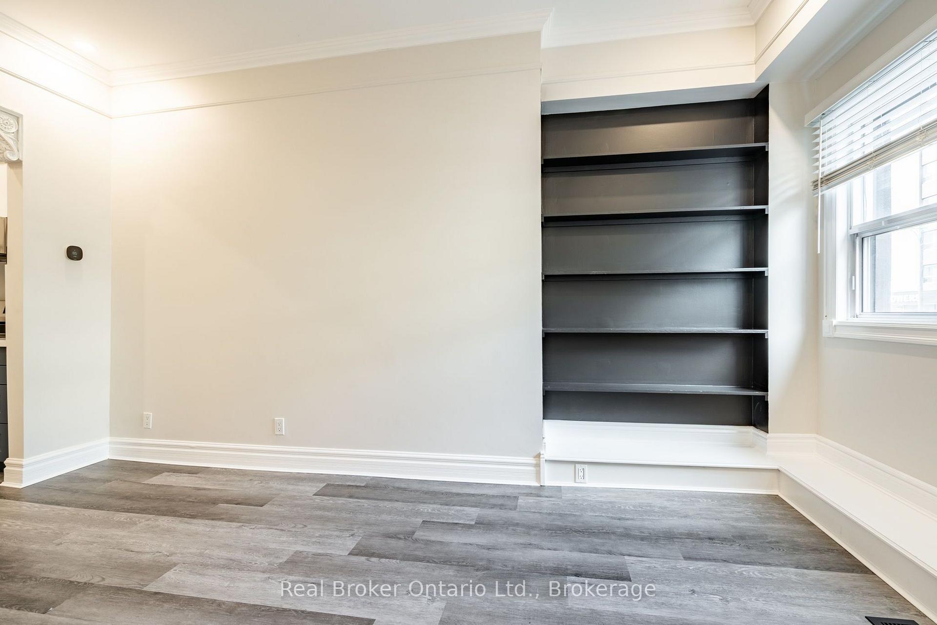 Photo 9 of Unit 2, 279 Main Street W, Hamilton, Kirkendall — HOMEH