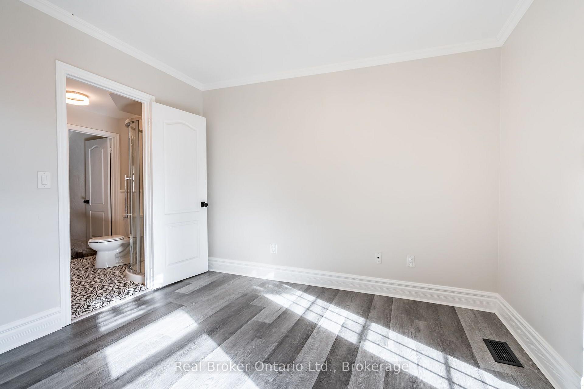 Photo 17 of Unit 2, 279 Main Street W, Hamilton, Kirkendall — HOMEH