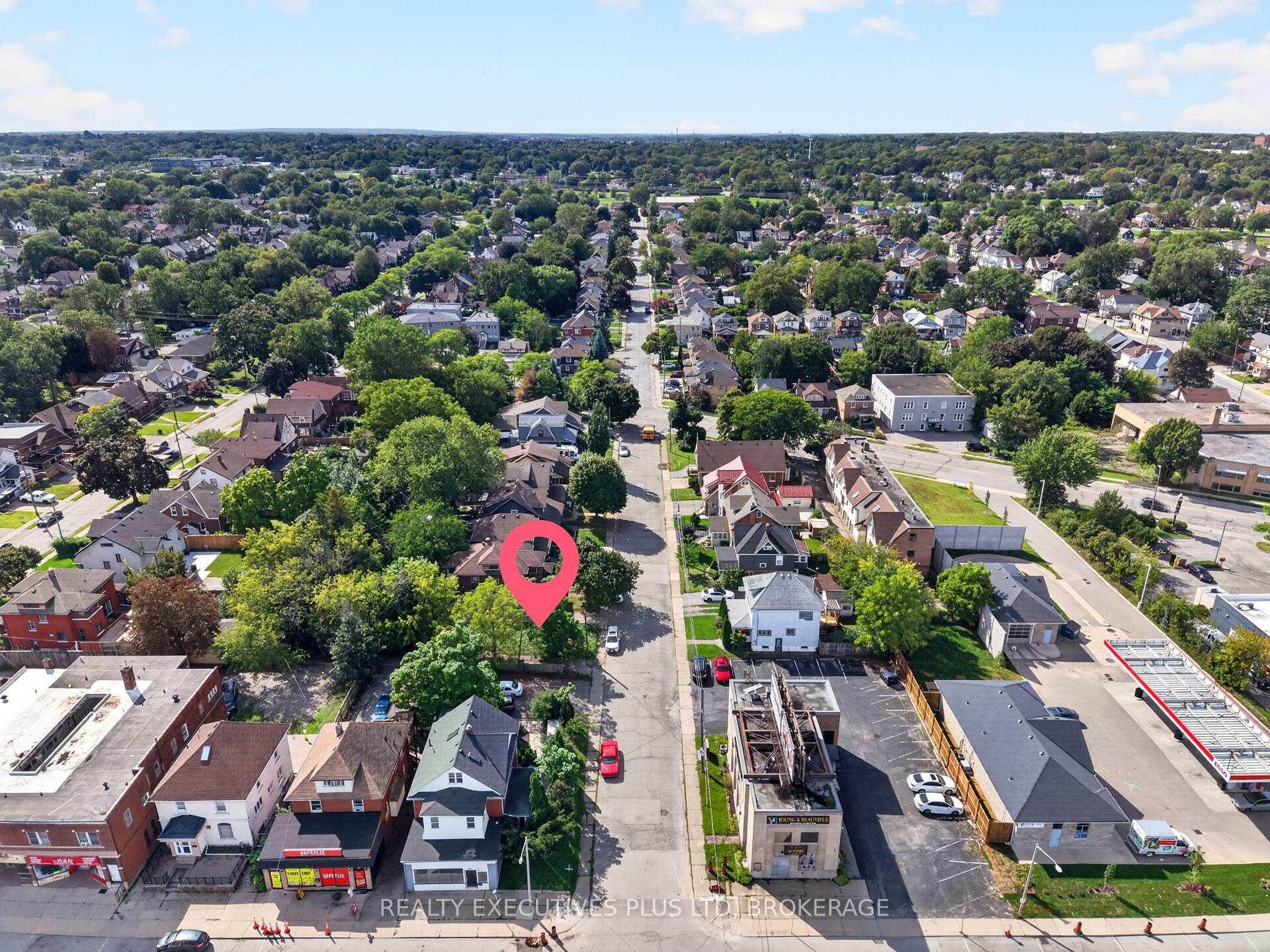 Photo 10 of 4840 Willmott Street, Niagara Falls, Cherrywood — HOMEH