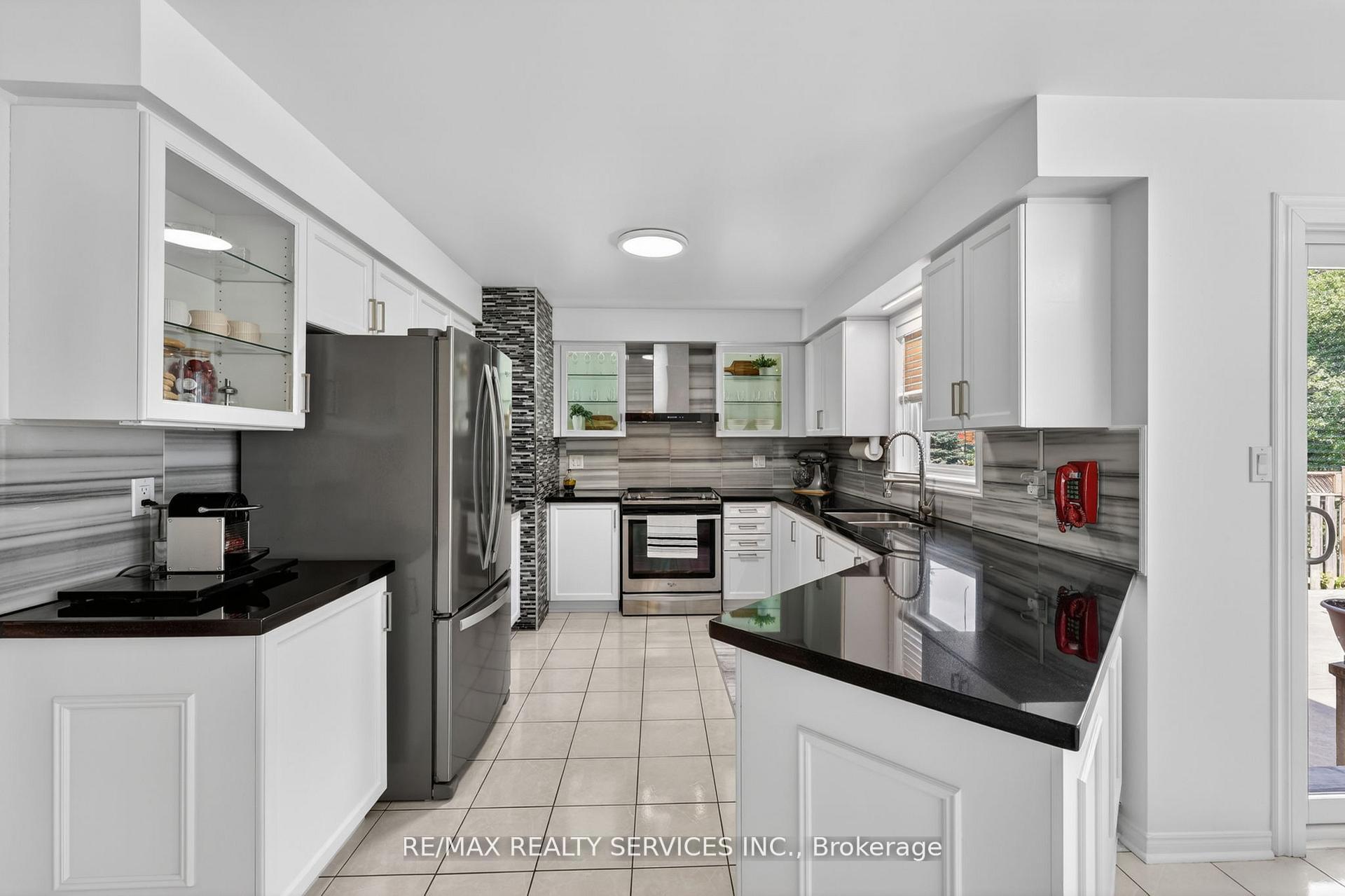 Photo 6 of 150 Royal Valley Drive, Caledon, Rural Caledon — HOMEH