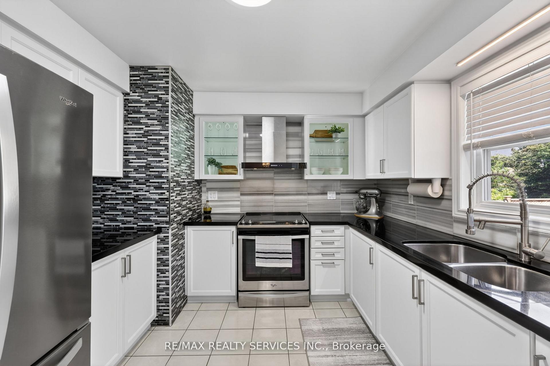 Photo 8 of 150 Royal Valley Drive, Caledon, Rural Caledon — HOMEH