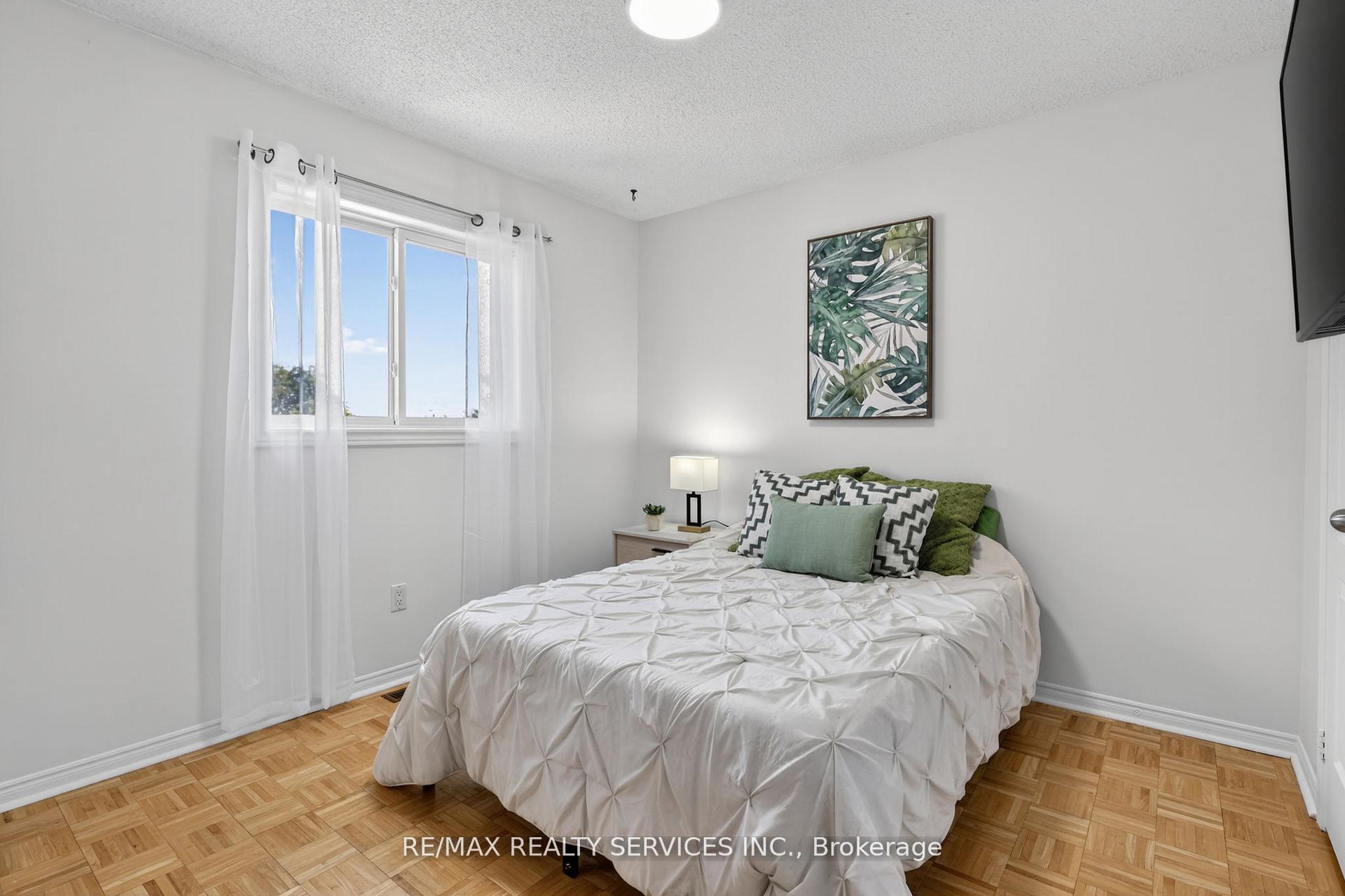 Photo 25 of 150 Royal Valley Drive, Caledon, Rural Caledon — HOMEH