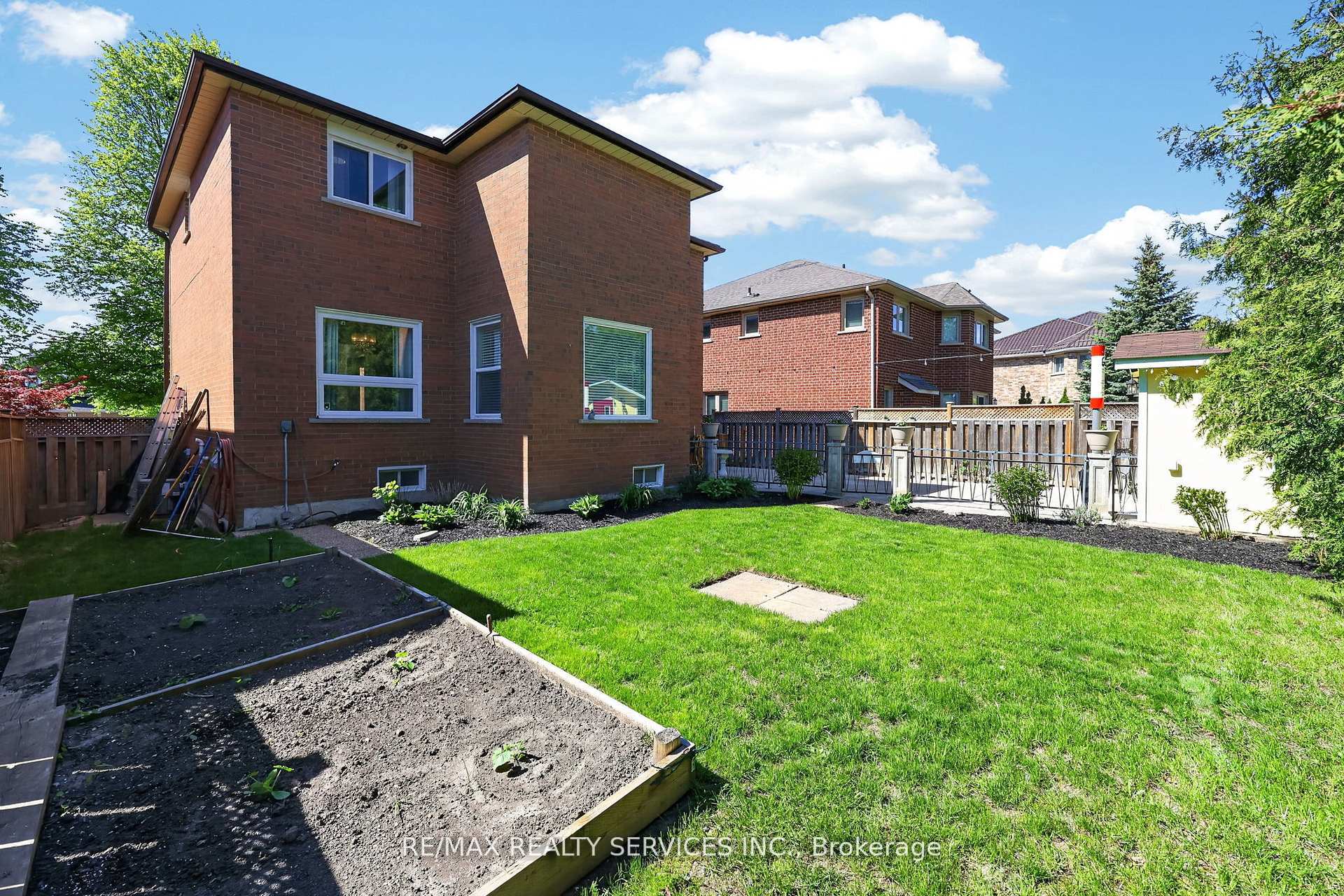 Photo 43 of 150 Royal Valley Drive, Caledon, Rural Caledon — HOMEH