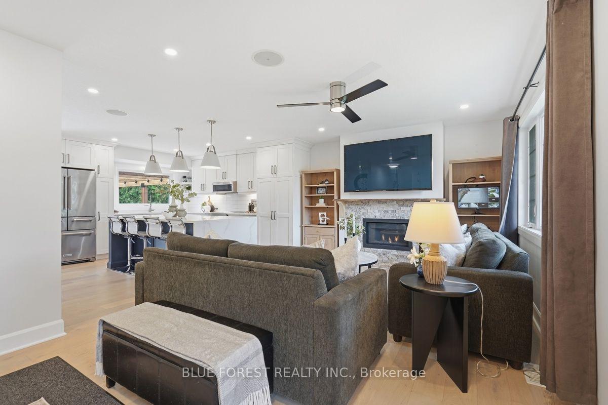 Photo 7 of 21 Agincourt Place, London, South T — HOMEH