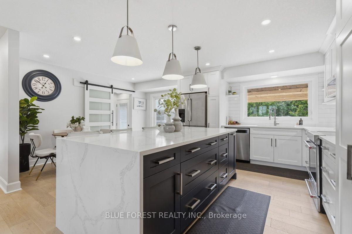 Photo 13 of 21 Agincourt Place, London, South T — HOMEH