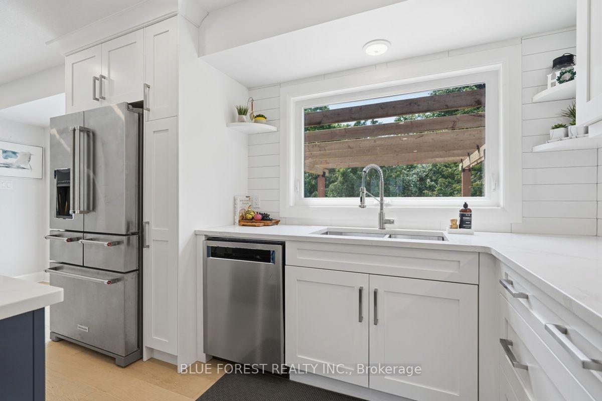 Photo 14 of 21 Agincourt Place, London, South T — HOMEH