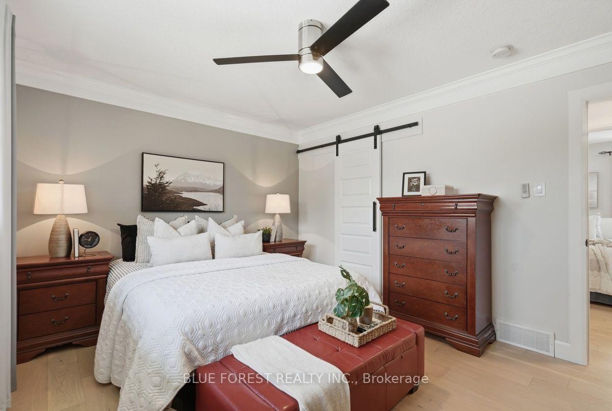 Photo 23 of 21 Agincourt Place, London, South T — HOMEH