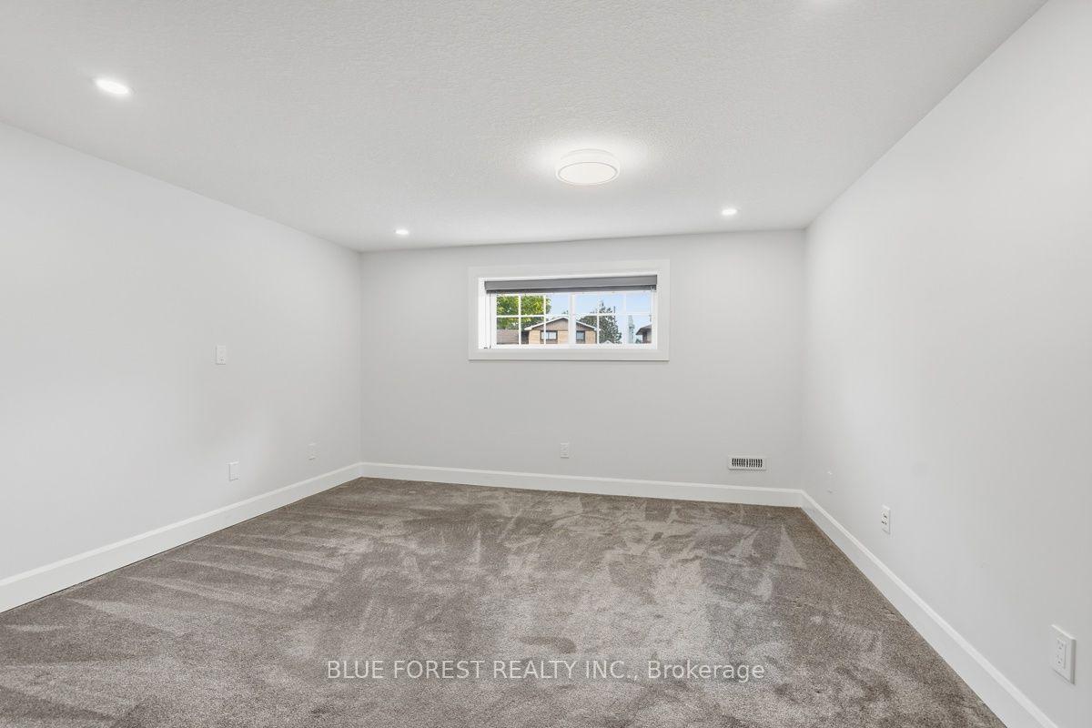 Photo 31 of 21 Agincourt Place, London, South T — HOMEH