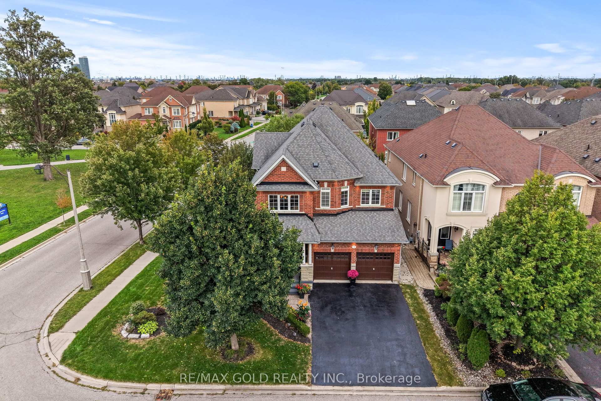 Photo 1 of 1 Daylilly Terrace, Brampton, Bram East — HOMEH