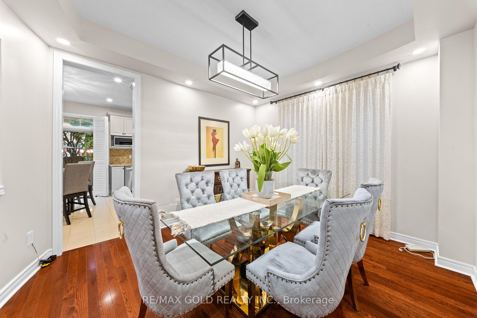 Photo 14 of 1 Daylilly Terrace, Brampton, Bram East — HOMEH