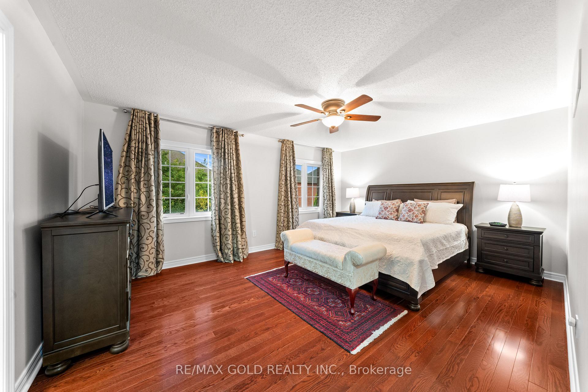 Photo 15 of 1 Daylilly Terrace, Brampton, Bram East — HOMEH