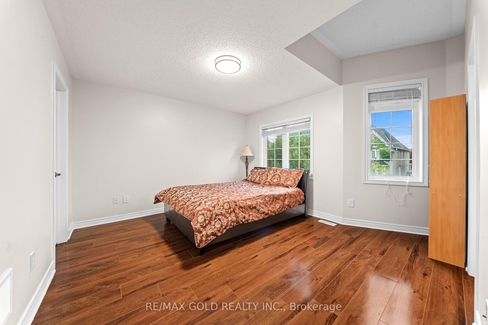 Photo 17 of 1 Daylilly Terrace, Brampton, Bram East — HOMEH