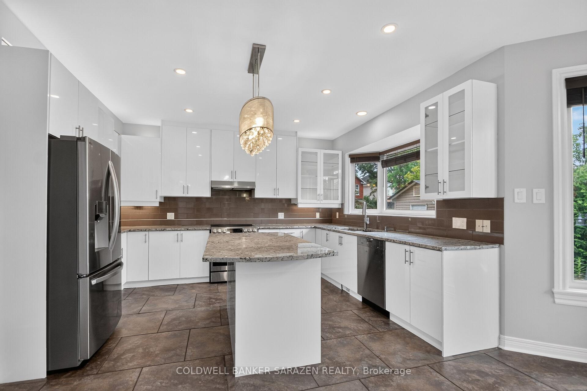Photo 12 of 31 Fanterra Way, Ottawa, Hunt Club Park/Greenboro — HOMEH