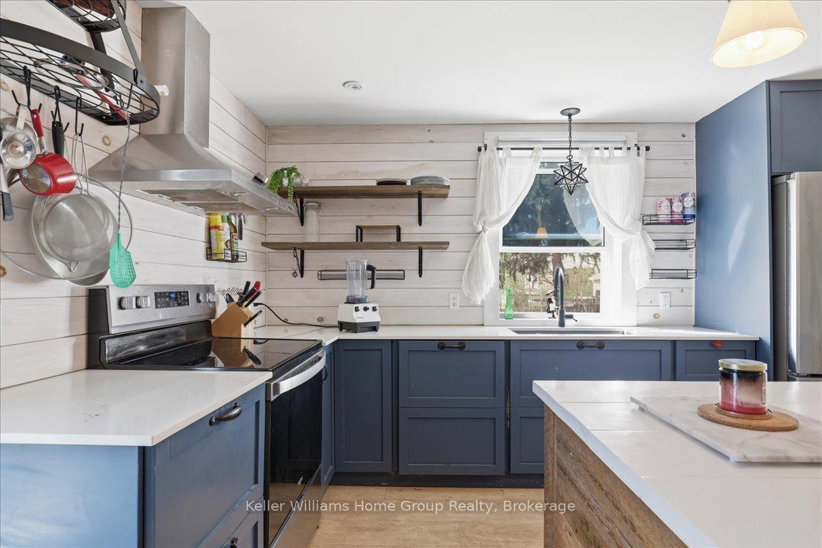 Photo 23 of 44 2nd Avenue, Arran-Elderslie — HOMEH